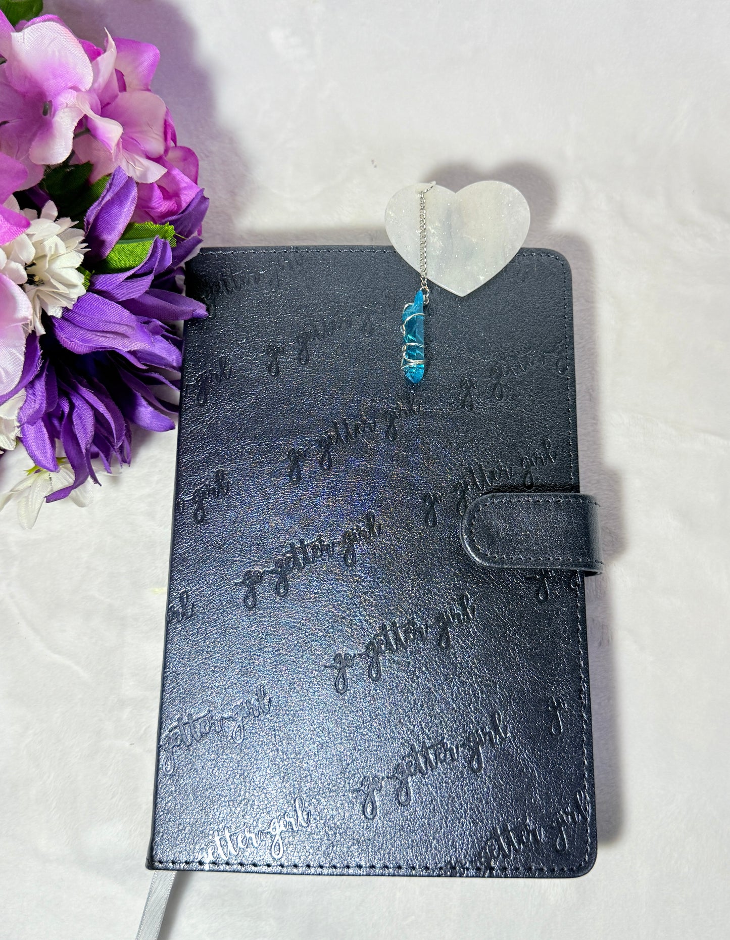 White Journal Clip with Dark Blue Topaz