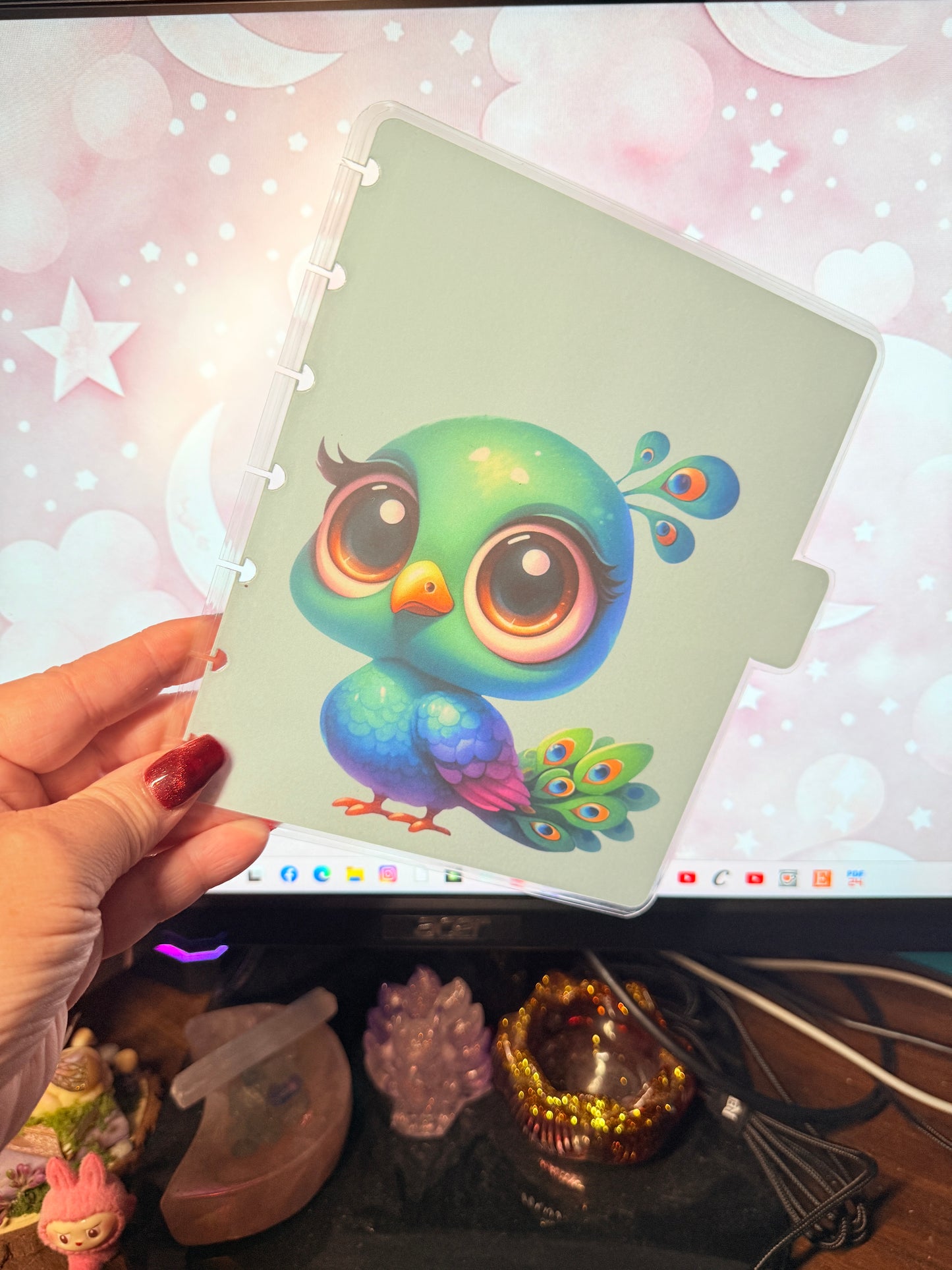 Baby Peacock B6 Disc Bound